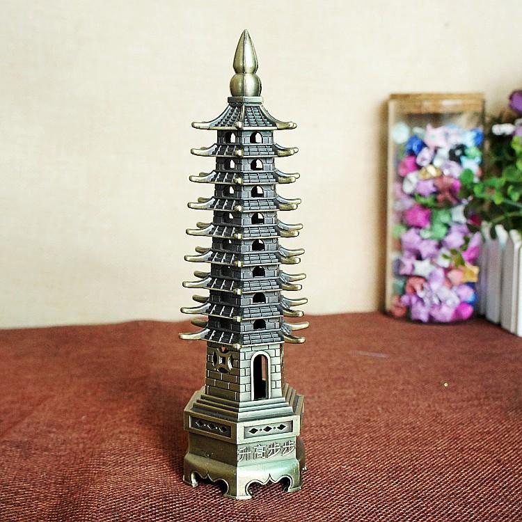Alloy Metal Tower Model Pagoda Figurine Decorative Sculpture with Multi-Tiered Roof Design for Home Office Display