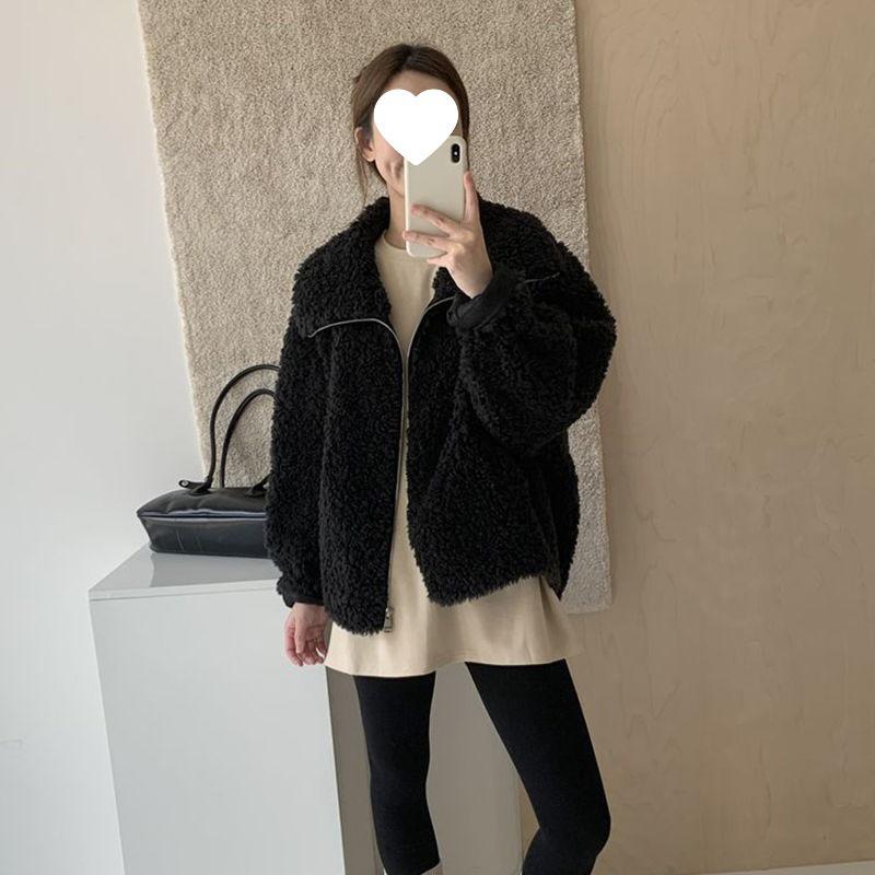Women's Lamb Wool Thickened Short Jacket - Versatile Korean Fashion, Loose Fit & Slimming, Autumn/Winter Fuzzy Fur One-Piece.