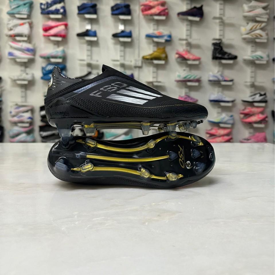 New Low-top Men's and Women's Football Shoes Long Nails Broken Nails Competition Training Shoes Men's and Women's Adult Sports Football Shoes