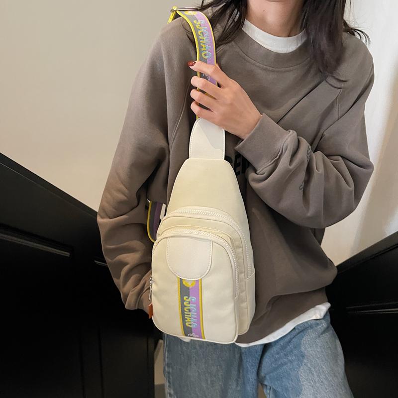 

Women s Chest Bag Solid Color Shoulder Crossbody Bag зелений