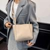Fashion Versatile Trend Handbag Seasonal New Bucket Handbag Fashion Large Capacity Women's Shoulder Bag