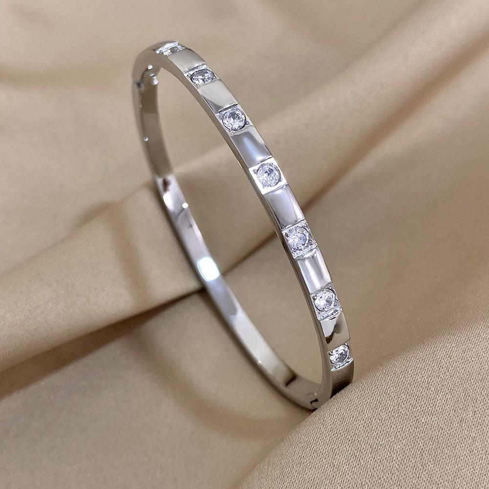 Fashion Rhinestone Stainless Steel Bracelet Simple Crystal Gold Color Cuff Bangles Waterproof Jewelry for Women Charm Gift