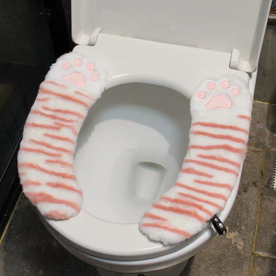 Cute cartoon pattern bear claw toilet seat toilet cover universal paste toilet seat