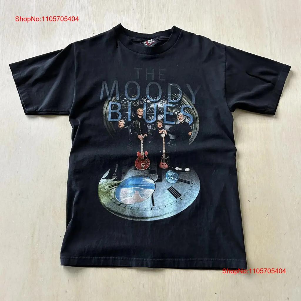 Vintage The Moody Blues Giant T Shirt Unisexs Medium Black Band Vintage Comfortable