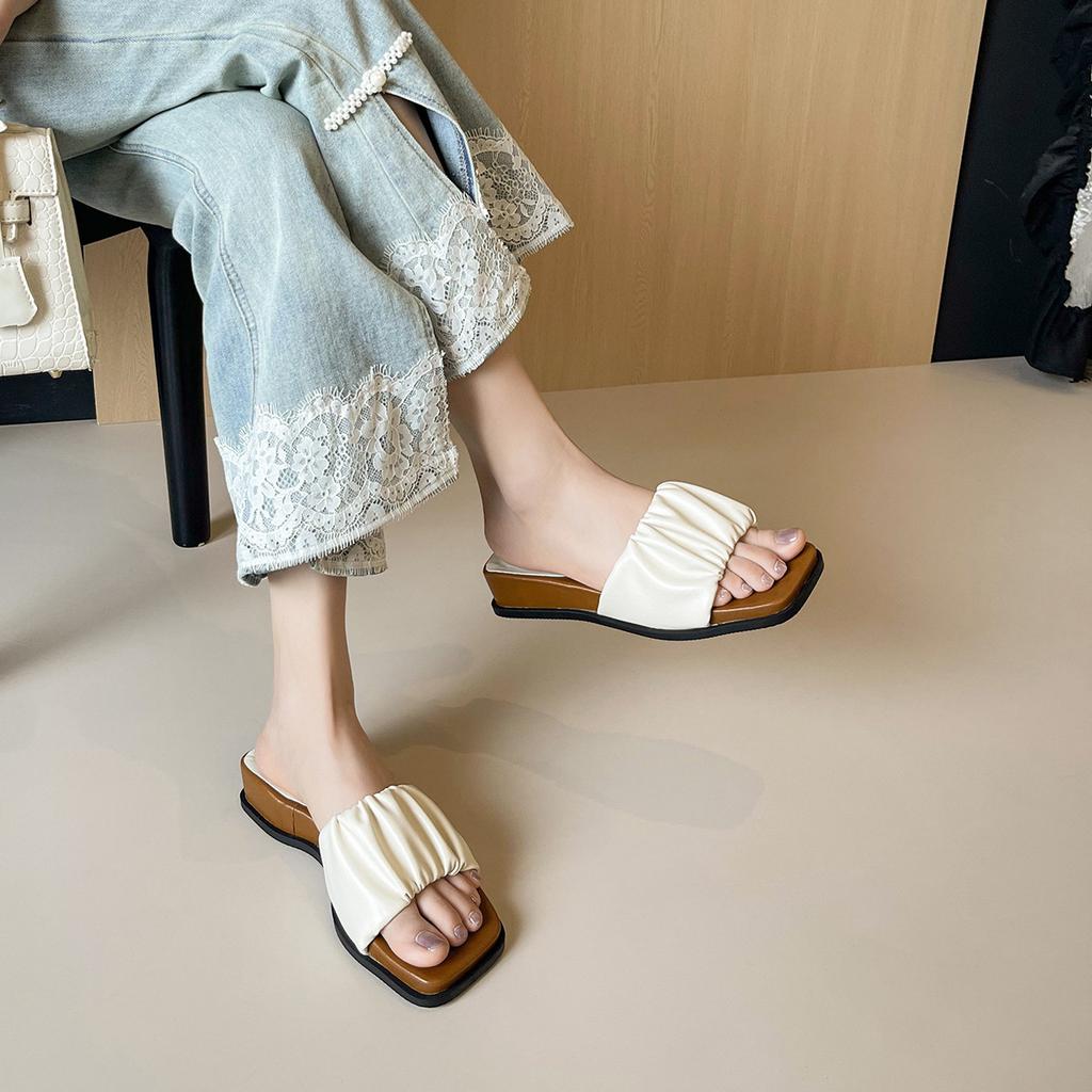 - Square Head Pleated Open-toed Slippers, Women's Summer Wear New Thick-soled Cool Slippers