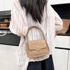 Niche design hand carry handbag new versatile saddle bag shoulder messenger bag women