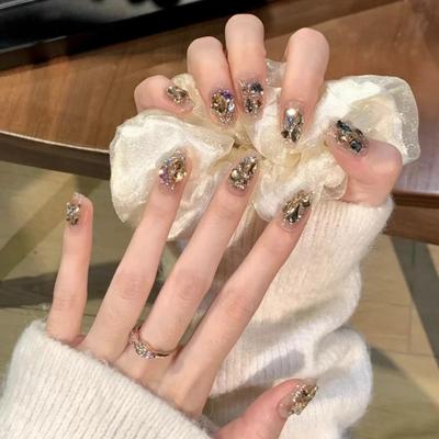 Umělé nehty – Nehtové tipy, umělé nehty