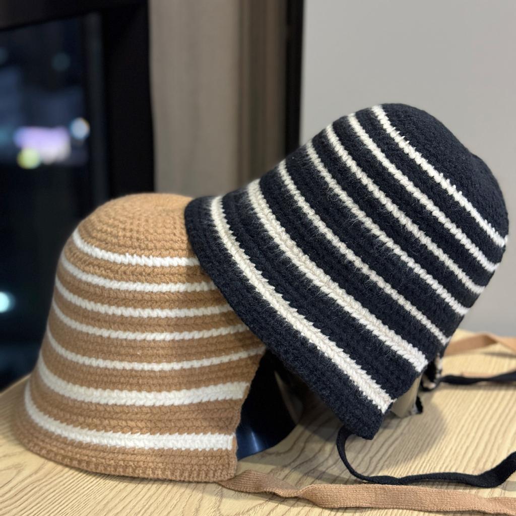 New Korean Style Striped Lace up Knitted Pullover Hat for Women Spring and Autumn Fashion Versatile Face Showing Small Woolen Fisherman Hat Trendy