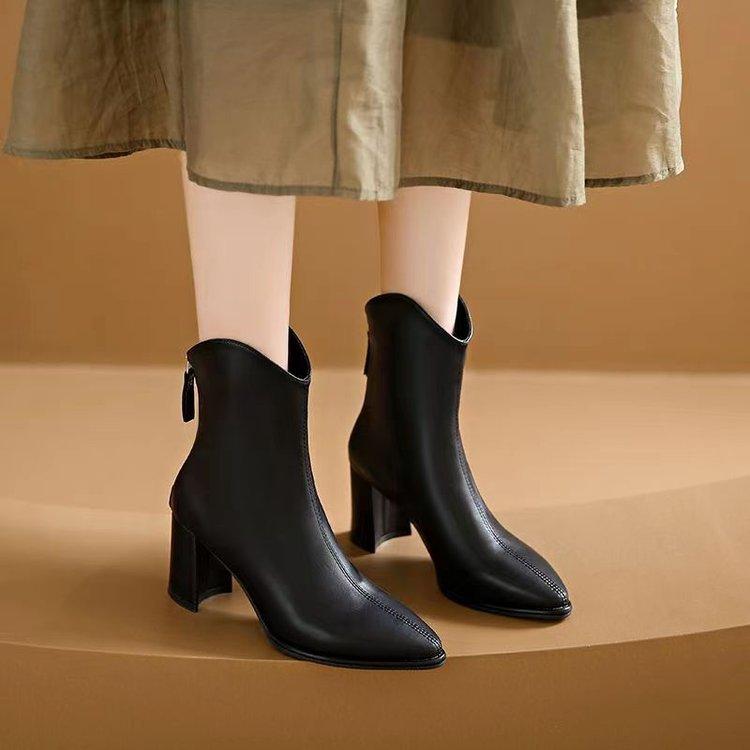 High Heels Women's Thick Heel Pointed Short Boots White Women's Boots 2025 Autumn and Winter New Single Boots French Fashion Thin Boots
