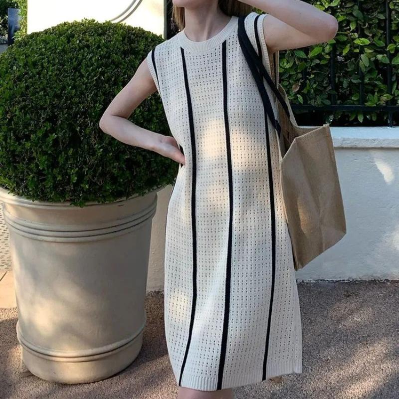Chic Design Contrast Stripe Ice Silk Knitted Sleeveless Dress for Women, Summer Casual Gentle Style Skirt