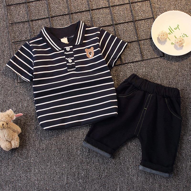 Boys' Casual Korean Style Two-Piece Set: Turn-Down Collar Shirt & Shorts, Summer Fashion for Kids