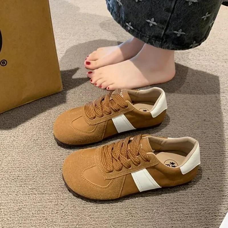 Damen Weiche Lederschuhe Bequem Atmungsaktiv Lässiger Sneaker NEU Koreanisch Neu Schnürschuhe Rutschfest Flach Sportschuhe Laufschuh