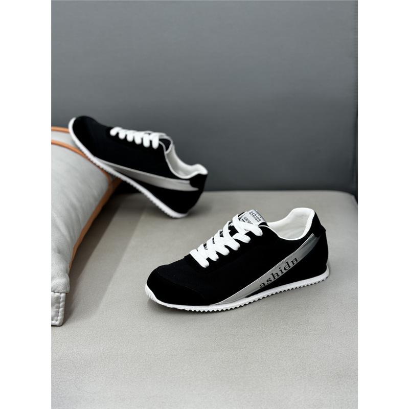 New Comfortable Shoes Sneakers Comfortable and Breathable Dnh