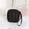 New High-end Gold Wire Women's Portable Makeup Bag with High Appearance and Large Capacity for Easy Storage,Travel Essentials