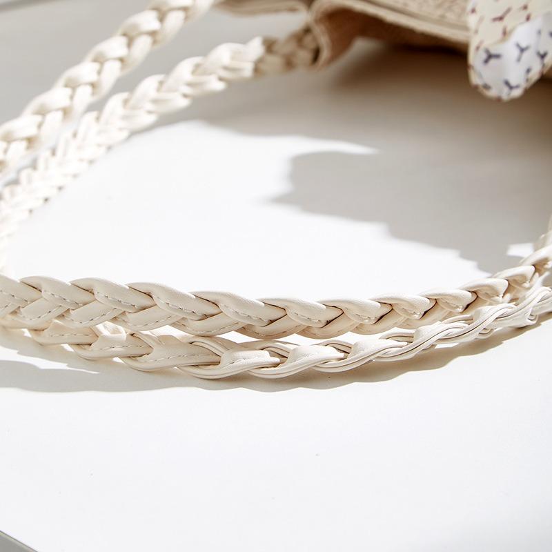 Small Fresh Casual Shoulder Bag Large Capacity Personalized Twist Handbag New Fashion Simple Straw Bag