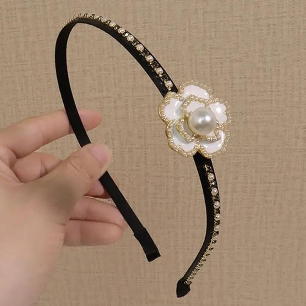 Black Classic Pearl Zirconia Royal Camellia Rose Headband