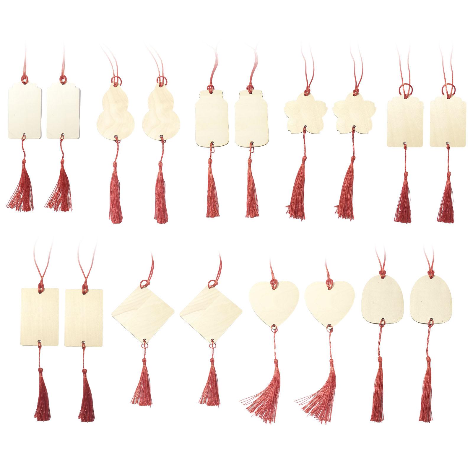 

18 шт. незаконченных пустых деревянных долек, бирок, молитвенных карточек с кисточкой, самодельных деревянных этикеток с несколькими вырезами коричневый