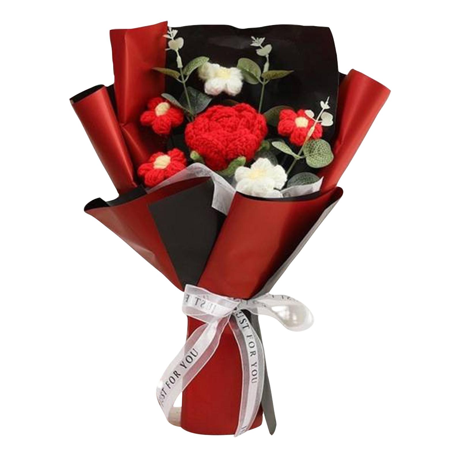

Knitted Artificial Flower Bouquet with Decorative Wrapping and Ribbon for Home Office Gift Decor One Size красный