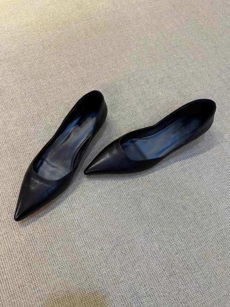 Handgefertigtes Ledermuster Französisches Temperament Flache Schuhe Damen 2025 neu Spitz Einfach Vielseitig Berufsschuhe Täglich