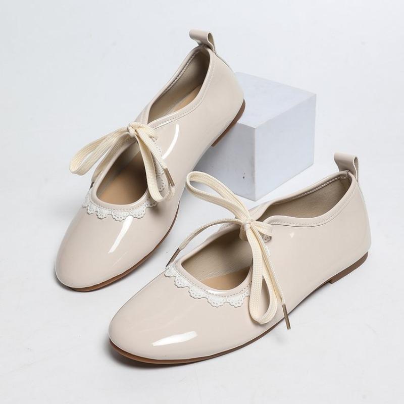 

New Spring and Autumn Soft Leather Soft Sole Round Toe One Lace-up Single Shoes 42 білий