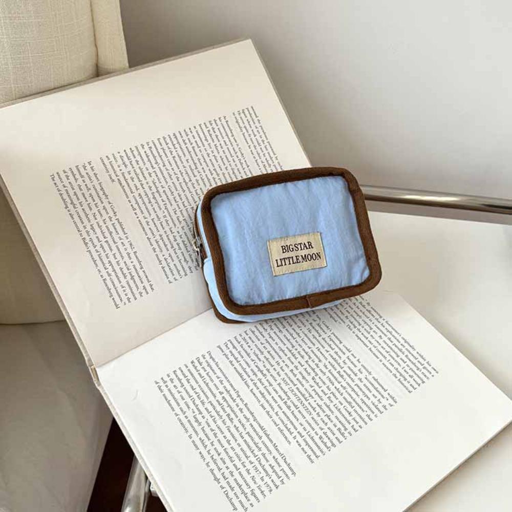 Korean Style Contrast Color Cosmetic Bag Portable Sanitary Napkin Storage Bag  Napkin Towel