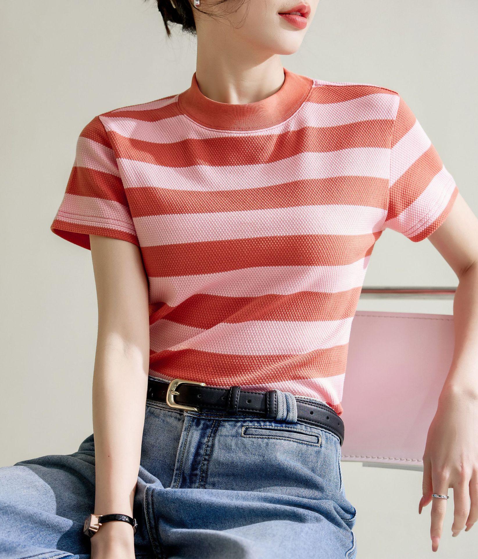 

Хлопковая футболка с круглым вырезом и короткими рукавами для женщин, весенне-летний сезон 2024, новый полосатый нишевый топ контрастного цвета XL розовый