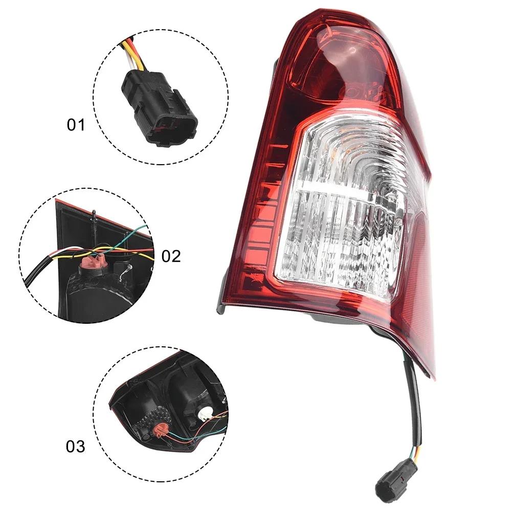 Right Rear Tail Light Assembly Brake Taillight Parking Lamp For Ssangyong Actyon Sports  2012-2017 83602-32500 Tail Light