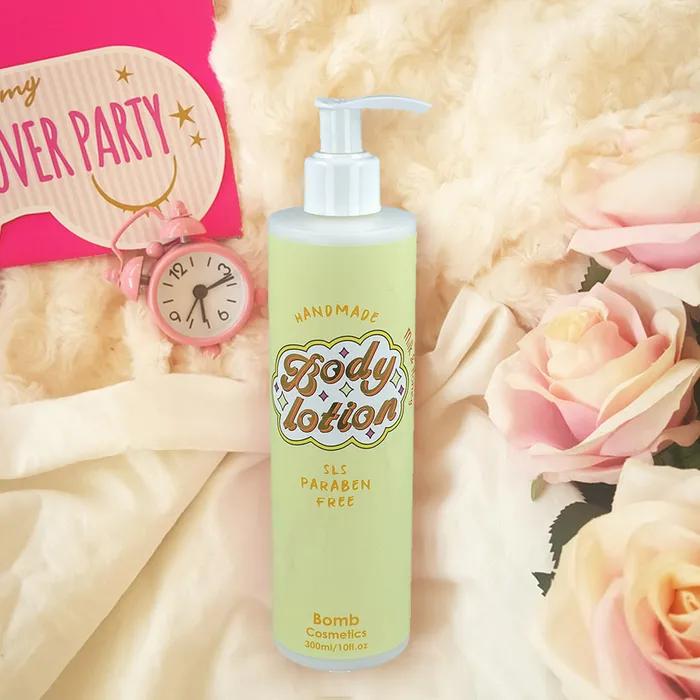 

Самый увлажняющий, нежный к коже перекус, быстрое впитывание, гладкое нанесение, коллекция лосьонов для тела с чистыми эфирными маслами Sweet Cherry Pie