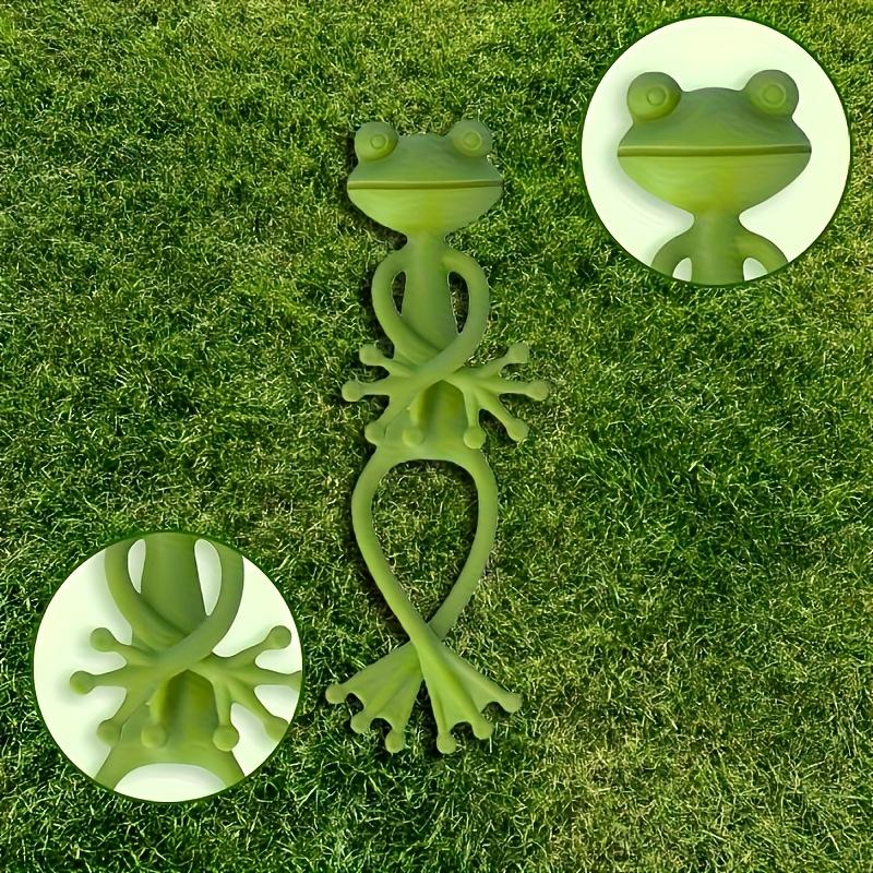 20 Pcs Cute Frog Plant Supports Green PP Plant Stands Stable Anti-Tip for Small Potted Plants Succulents Indoor Desktop Garden