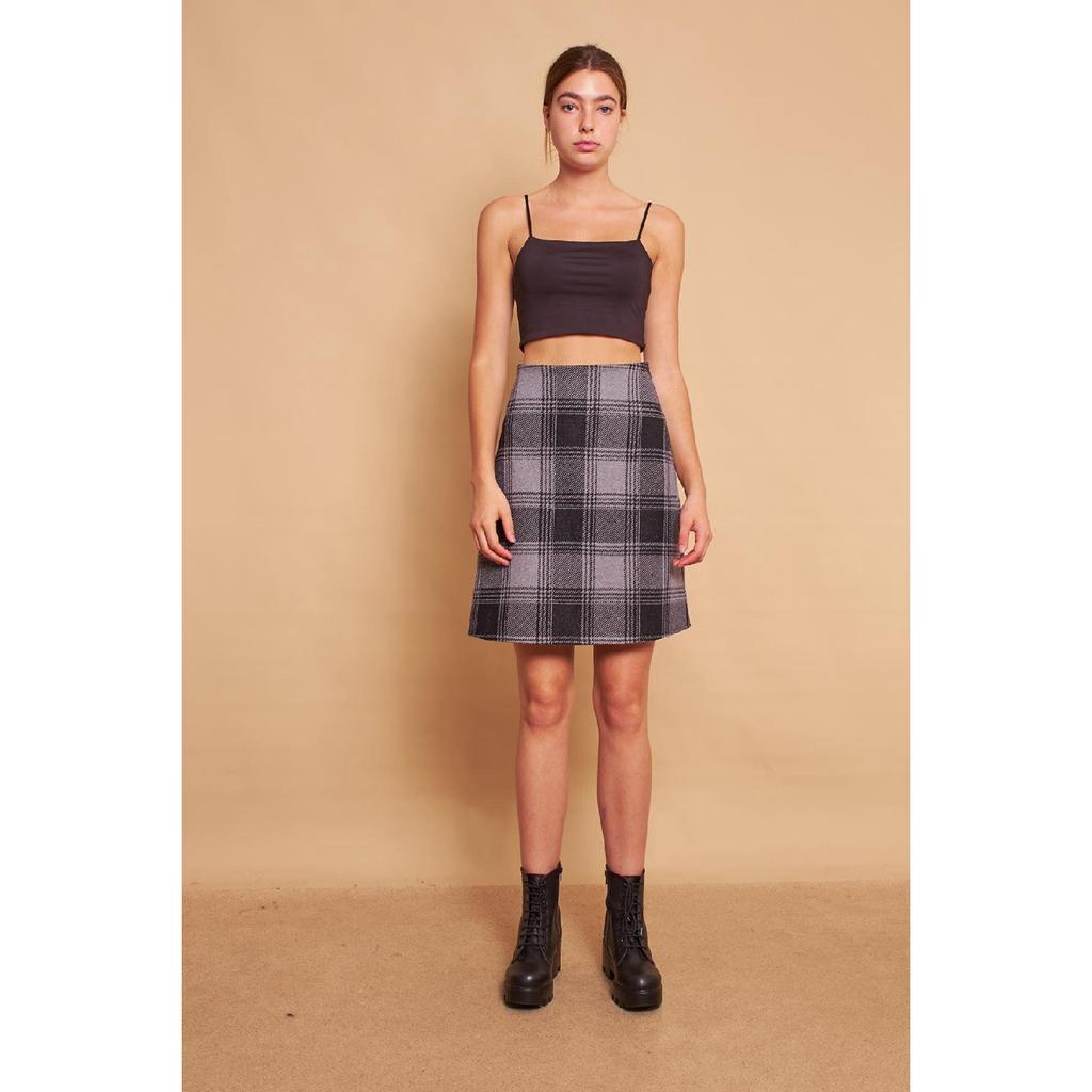 Lightweight Lycra Woolen Winter Jacquard Fabric High Waist Lightweight Above Knee Bell Skirt - Black Diagonal