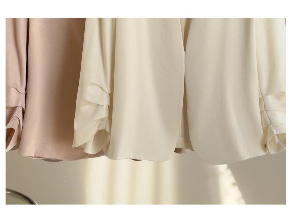 Endy Seven-Sleeve Versatile V-Neck Acetate Suit Jacket, Spring/Summer 2026: Stylish and Elegant Business Attire