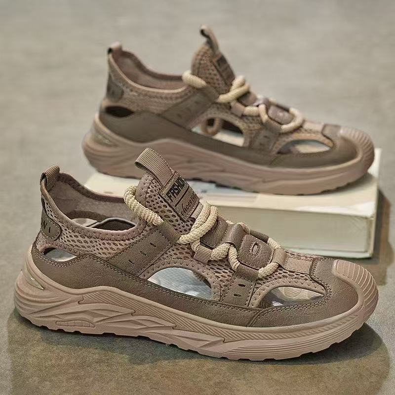 Sandals men's summer wear beach sports and leisure large size traceability hole sandals outdoor bag head foreign trade men's shoes