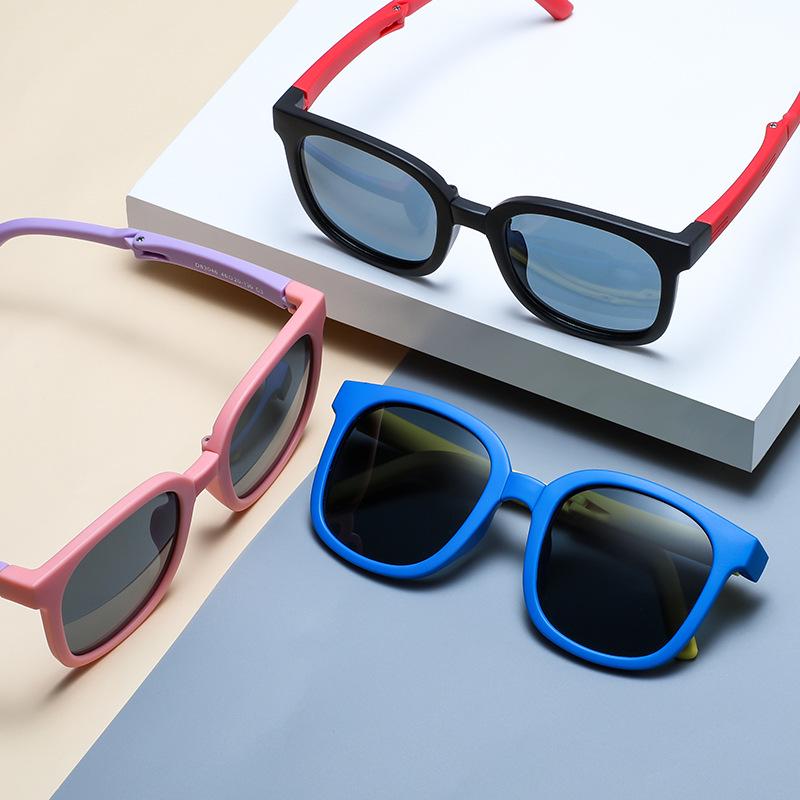 Silicone Polarized UV Protection Folding Square Sunglasses for Kids