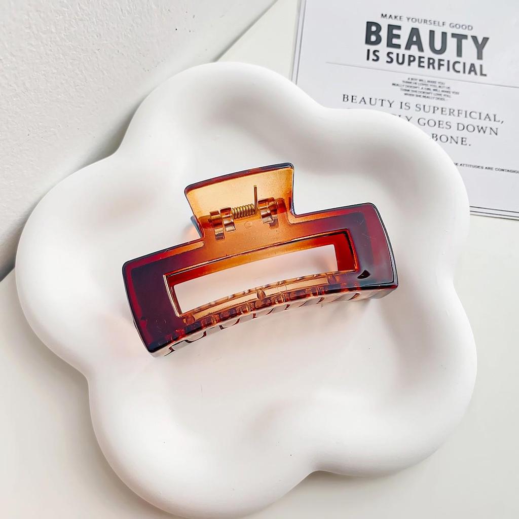 Korean Style Semi-Circular Transparent Hair Clip for Women's Updos - High-End Hollow Shark Clip