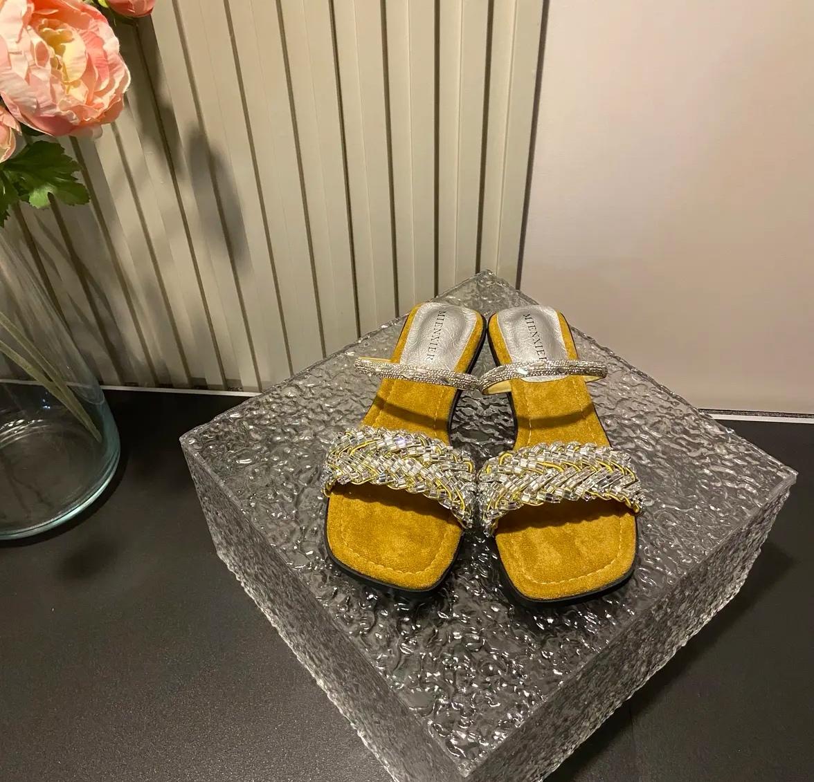 

Мода Летняя мода новые сексуальные тапочки удобные сандалии обувь на плоской подошве 40 жёлтый