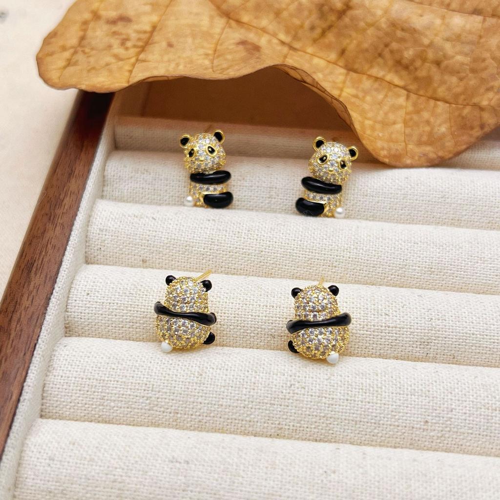 Exquisite und stilvolle Panda-Ohrringe für Damen