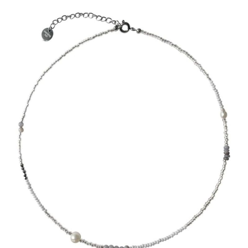 

standingfish gray necklace G3 gray necklace G3