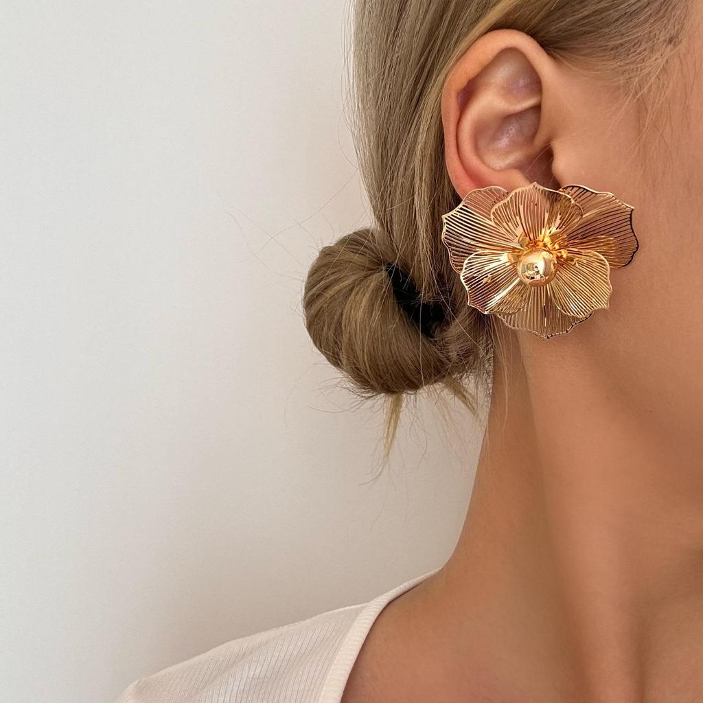 INS Style Hollow Flower Petal Earrings for Women - Perfect for Travel and Photos