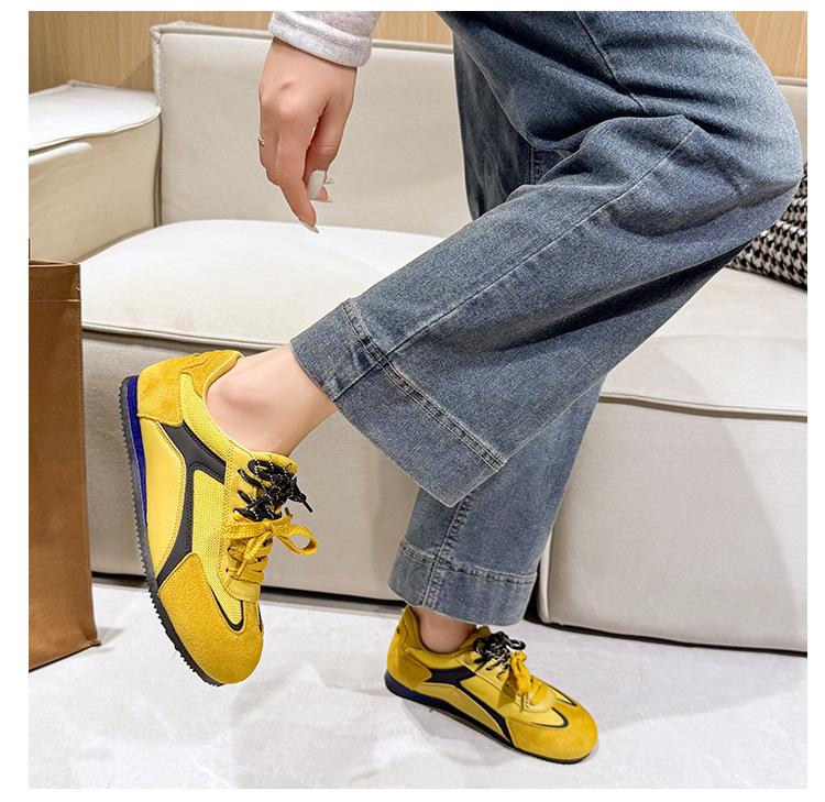 Dopamine color matching German training shoes 2025 autumn cow anti-suede mesh splicing flat-bottomed soft leather sports and leisure single shoes wom