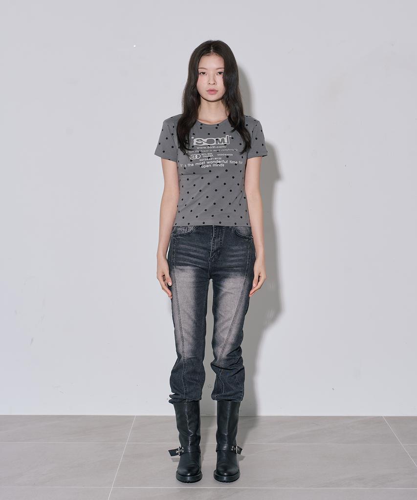 5OML Lettering Dot Crop Short Sleeve Tee Gray