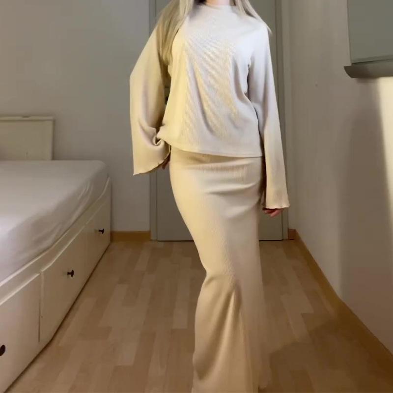 2024 Autumn European & American Solid Color Slim-Fit Knitted Dress Set