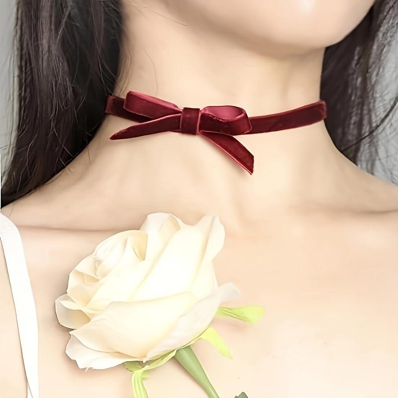 Vintage Bow Choker Necklace: Black and Red Velvet Party Accessories for Women - Perfect for Everyday and Festive Occasions