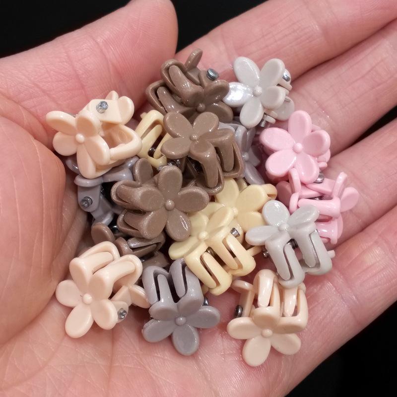 Set Mini Mollette per Bambini: Clip Margherita, Coniglio, Stella, Fiore di Prugno