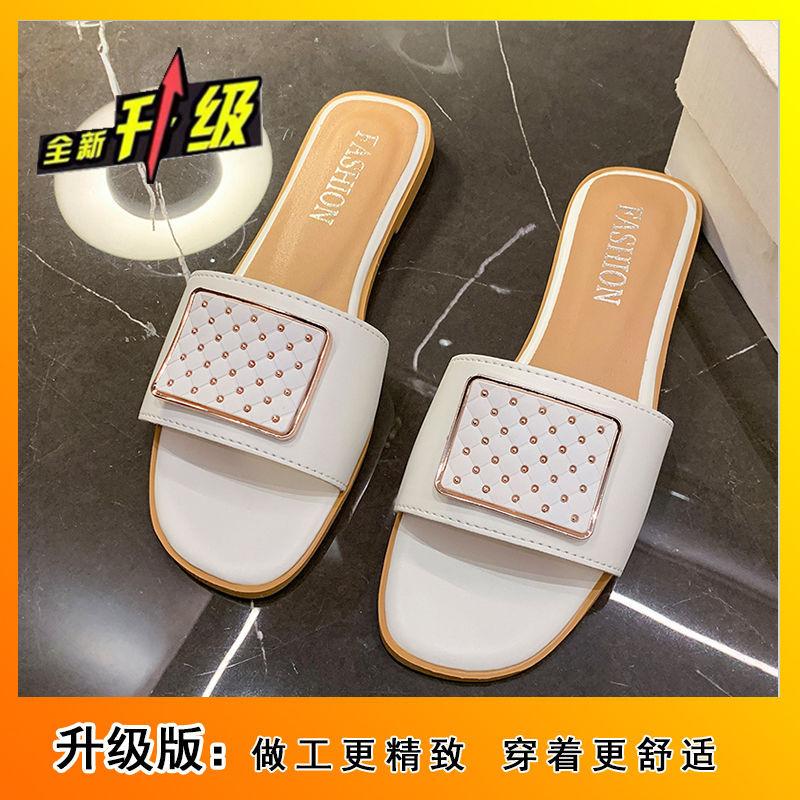 Korean Version of Square Head Flat Bottom Slippers Outer Wear 2025 Summer New One-character Casual and Comfortable Skirt Explosion Dopamine