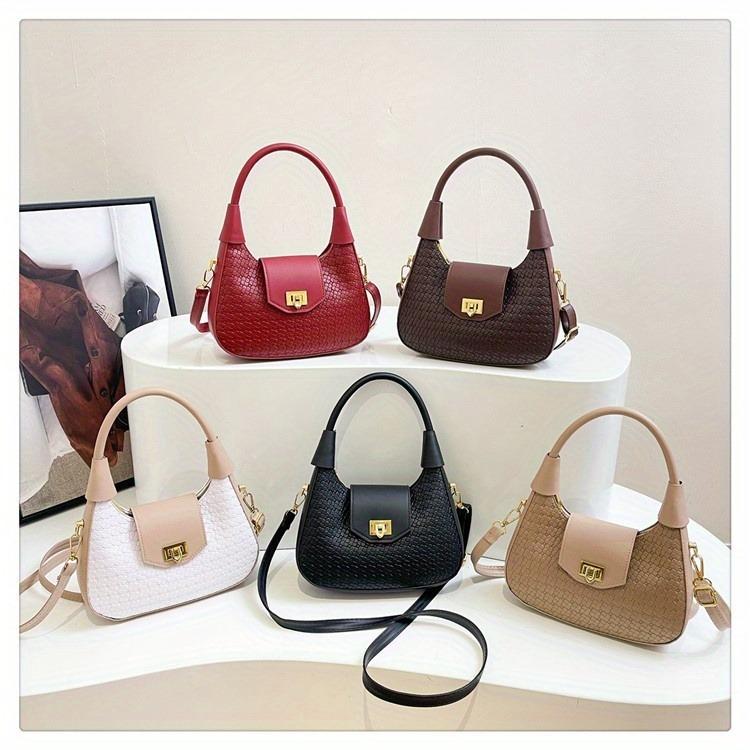 Απλή γυναικεία τσάντα ώμου tote