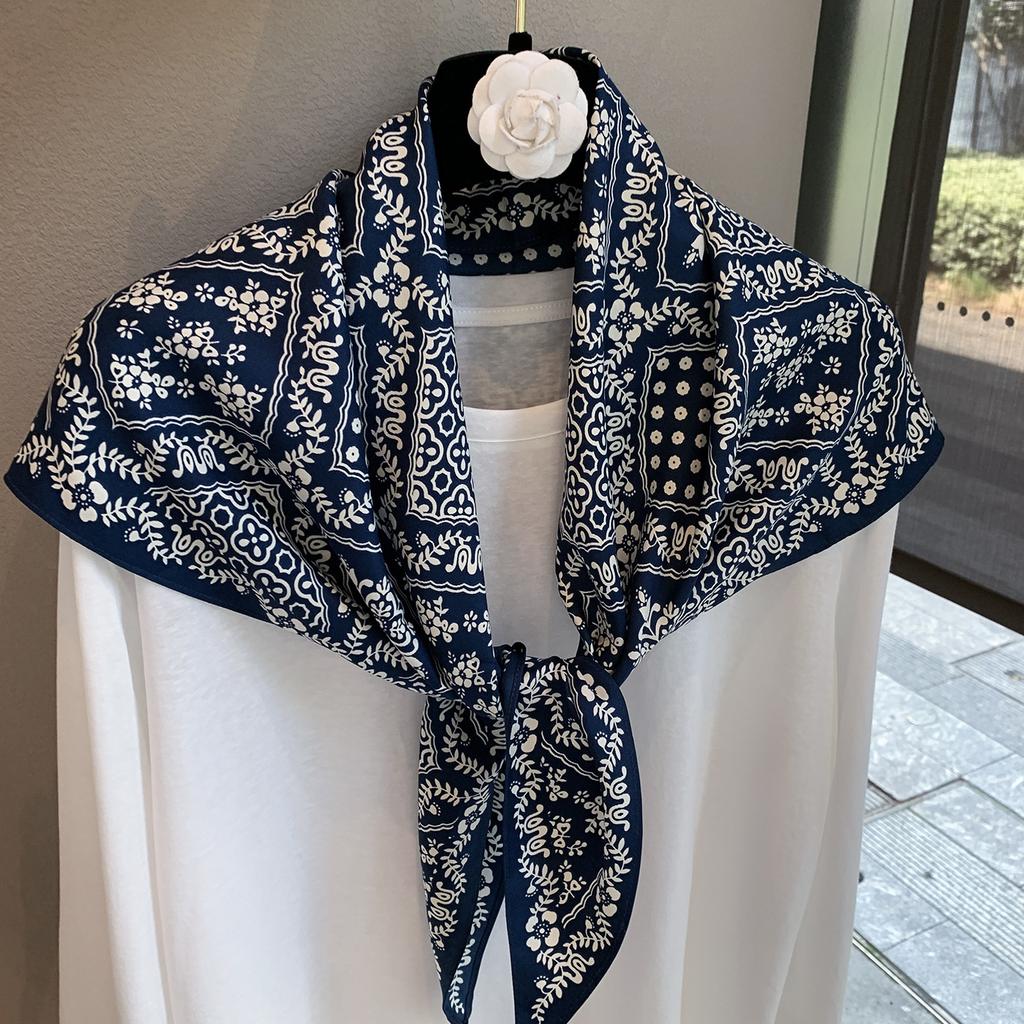 Spring and Autumn Premium Triangle Scarf Double Layer Satin Korean Edition Small Shawl Silky Smooth Foreign Style Neck Protection Silk Scarf Scarf