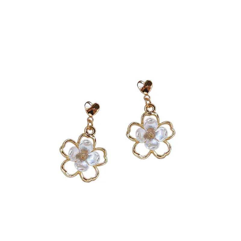 Alloy Silver Needle French Iridescent Hollowed-Out Shell Pearl Flower Earrings Trendy Girlish Simple Fresh Style