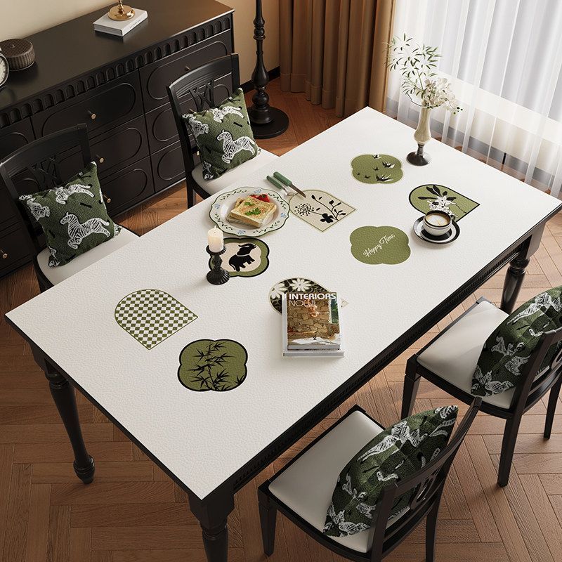 

Chinese style absorbent tablecloth, non-slip diatomaceous earth desktop mat, new classic wear-resistant cuttable mat 40x60cm темно-синього кольору