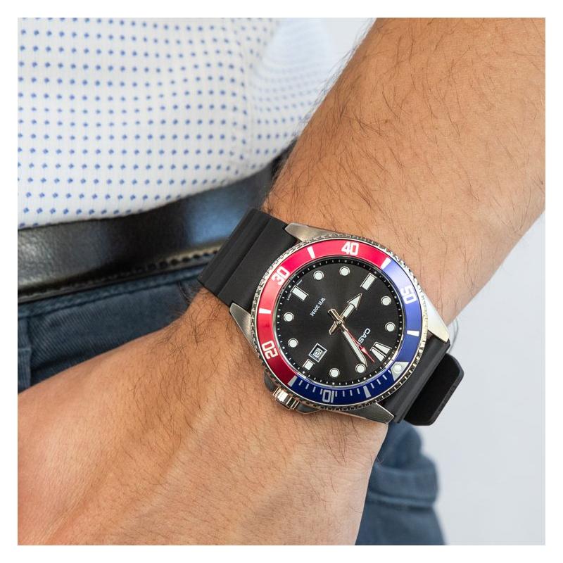 Casio VINTAGE Series-Disc Swordfish Blue and Red Watch Quartz Movement Resin Strap Japanese and Korean Watch Men's Watch Black Dial MDV106B-1A2V