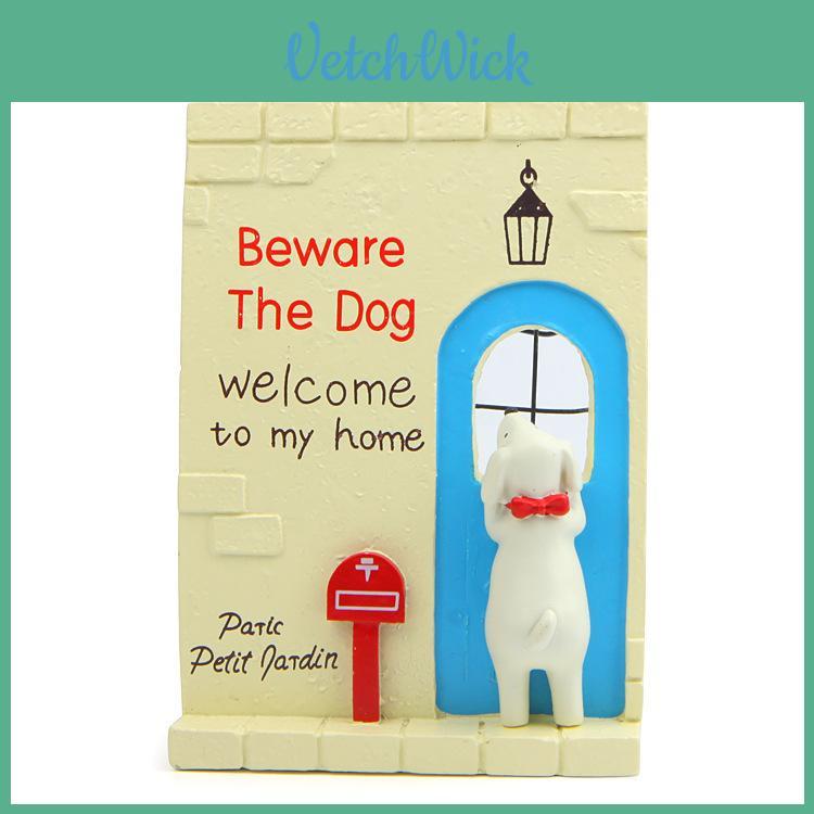 Resin Ornament Little Dog Lying On The Windowsill For Flower Arrangement And Home Decoration